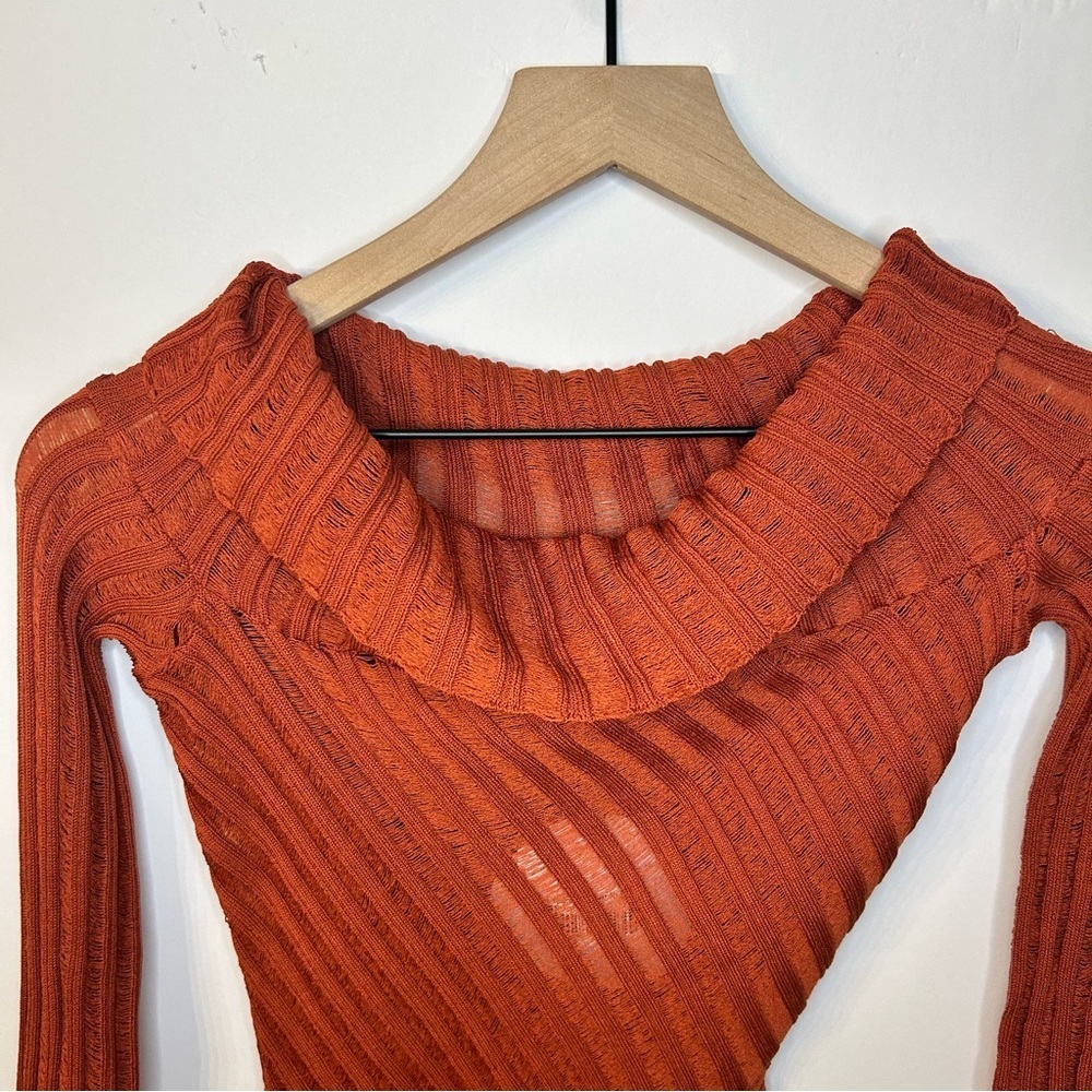 *NWT* Princess Polly Women’s Off the Shoulder Cloud Sweater in Rust, Size XS/S - Picture 7 of 14